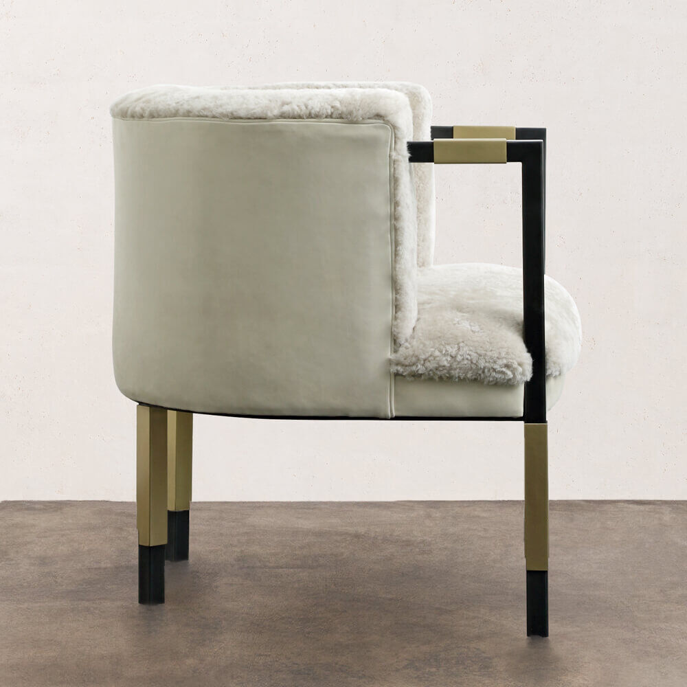 LARCHMONT CHAIR